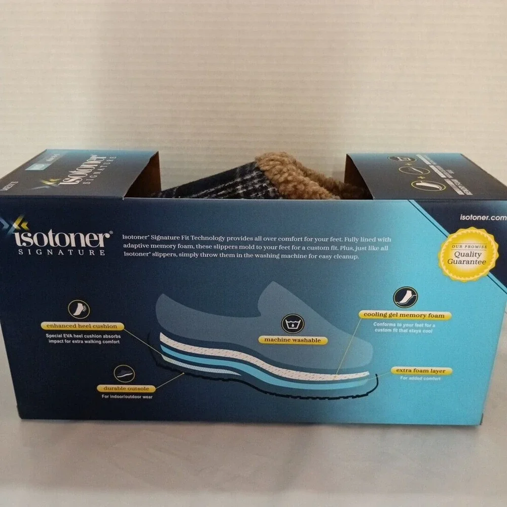 Isotoner‎ Memory Foam Slippers